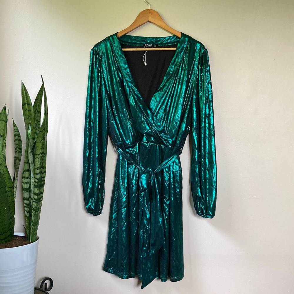 Brilliant sparkly emerald faux wrap dress 3x